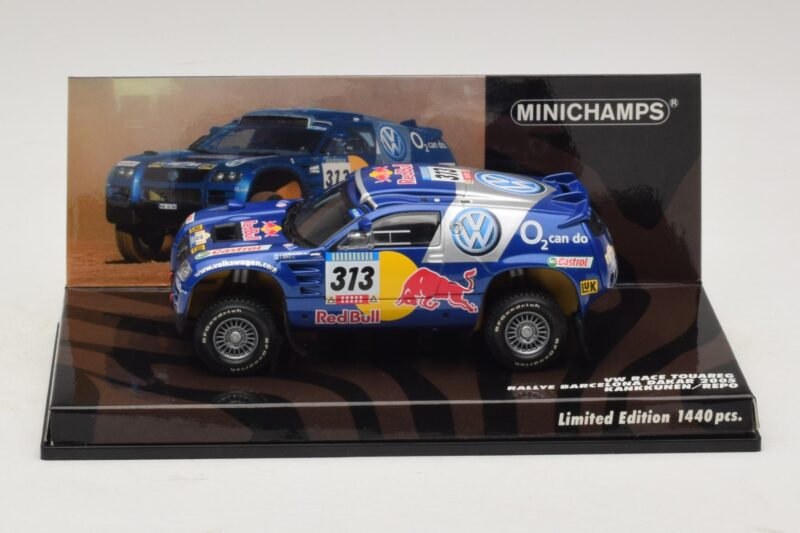 Volkswagen Race Touareg Red Bull #313 J. Kankkunen / J. Repo Dakar Rally 2005 Minichamps 1:43 436055313 Kov