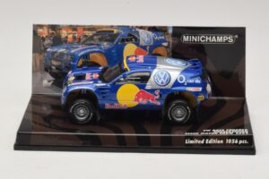 Volkswagen Race Touareg Red Bull Presentation Essen Motor Show 2004 Minichamps 1:43 436045300 Kov