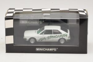 Volkswagen Scirocco Mk1 Streetfighter Biely Minichamps 1:43 430050424 Kov – obrázok 4 z 4