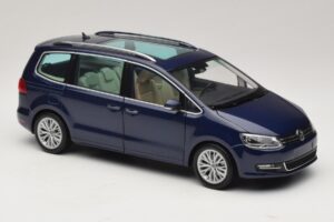 Volkswagen Sharan Blue Metallic Minichamps 1:18 110051000 Kov – obrázok 5 z 8