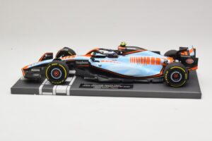 Williams Racing FW45 #2 L. Sargeant Singapore GP 2023 Minichamps 1:18 117231602 Kov – obrázok 3 z 7