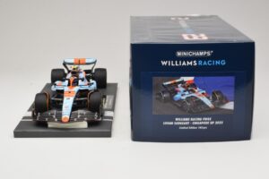 Williams Racing FW45 #2 L. Sargeant Singapore GP 2023 Minichamps 1:18 117231602 Kov – obrázok 7 z 7