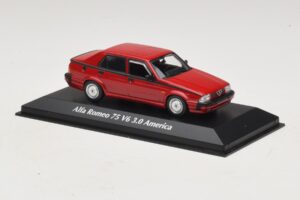 Alfa Romeo 75 V6 3.0 America Červený Maxichamps 1:43 940120461 Kov – obrázok 3 z 5