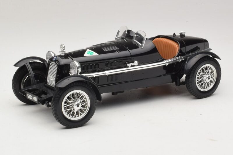 Alfa Romeo 8C Monza Čierny Bburago 1:18 3014-P1 Kov