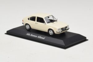 Alfa Romeo Alfasud Biely Maxichamps 1:43 940120101 Kov – obrázok 3 z 5