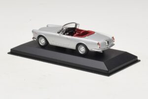 Alfa Romeo Spider 916 3.2 V6 24V Strieborný Minichamps 1:43 400120330 Kov – obrázok 3 z 5