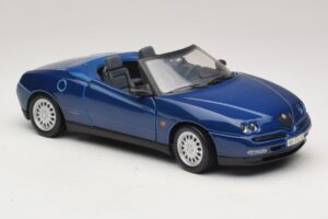Alfa Romeo Spider 916 Modrý Maisto 1:18 31831 Kov – obrázok 6 z 8