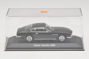 Aston Martin DBS Čierny Maxichamps 1:43 940137601 Kov – obrázok 4 z 5