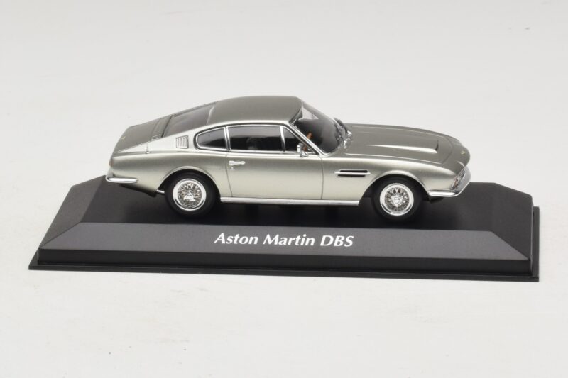 Aston Martin DBS Strieborný Maxichamps 1:43 940137600 Kov