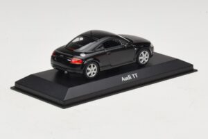 Audi TT 8N Čierny Maxichamps 1:43 940017221 Diecast – obrázok 2 z 5