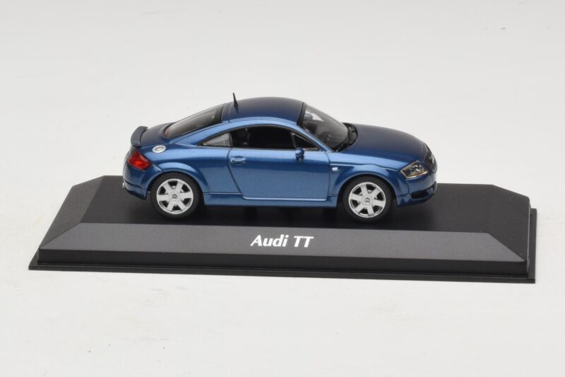 Audi TT 8N Modrá Metalíza Maxichamps 1:43 940017220 Diecast