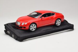 Bentley Continental GT Oranžová Minichamps 1:18 100139922-P1 Kov