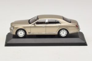 Bentley Mulsanne Zlatá Metalíza Minichamps 1:43 40433 Kov