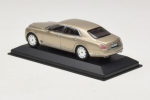 Bentley Mulsanne Zlatá Metalíza Minichamps 1:43 40433 Kov – obrázok 3 z 5