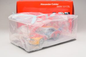 BMW 3.0 CSL Art Car Alexander Calder #51 H. Poulain / S. Posey / J. Guichet 24 Hours of Le Mans 1975 Minichamps 1:18 80430150 – obrázok 6 z 7