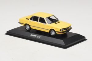 BMW 520 E12 Žltý Maxichamps 1:43 940023001 Kov – obrázok 3 z 5