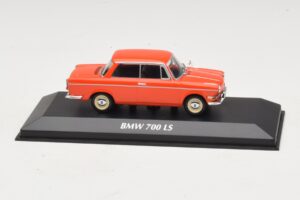 BMW 700 LS Červený Maxichamps 1:43 940023701 Kov