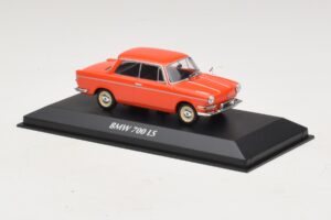 BMW 700 LS Červený Maxichamps 1:43 940023701 Kov – obrázok 3 z 5