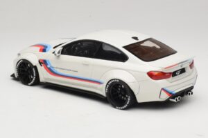 BMW M4 F82 Liberty Walk Náhradná Škatuľa GT Spirit 1:18 GT067-R1 Živica – obrázok 5 z 6
