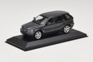 BMW X5 E53 4.4i Šedá Metalíza Náhradná Škatuľa Minichamps 1:43 80420393166-R1 Diecast – obrázok 2 z 5