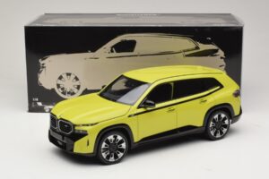BMW XM G09 Žltý Minichamps 1:18 110023302 Diecast – obrázok 8 z 8