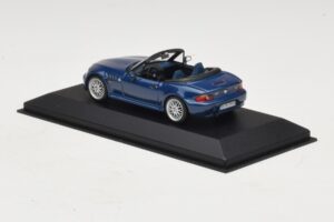BMW Z3 E36/7 1.8 M Package Modrý Náhradná Škatuľa Minichamps 1:43 80429411714-R1 Diecast – obrázok 3 z 5