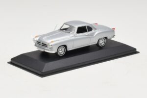Borgward Isabella Kupé Strieborná Minichamps 1:43 400096031 Kov – obrázok 2 z 5