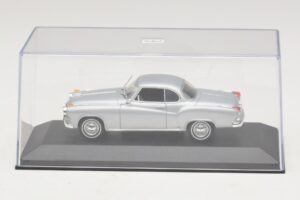 Borgward Isabella Kupé Strieborná Minichamps 1:43 400096031 Kov – obrázok 4 z 5