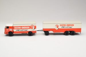 Bussing LU 11/16 Skriňový Príves Dextro Energen Minichamps 1:43 499073940 Kov – obrázok 3 z 6
