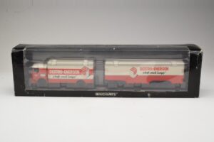 Bussing LU 11/16 Skriňový Príves Dextro Energen Minichamps 1:43 499073940 Kov – obrázok 6 z 6