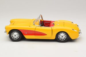 Chevrolet Corvette C1 Kabriolet Žltý Červený Bburago 1:18 3034-M2 Kov – obrázok 4 z 8
