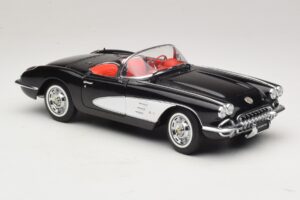 Chevrolet Corvette C1 Tuxedo Black AUTOart 1:18 71142 Diecast – obrázok 6 z 8