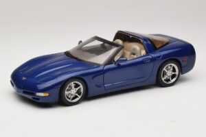 Chevrolet Corvette C5 Commemorative Edition Modrý AUTOart 1:18 71157 Kov – obrázok 3 z 9