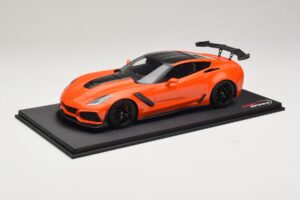 Chevrolet Corvette C7 ZR-1 High Voltage Tint TopSpeed 1:18 TS0147 Živica