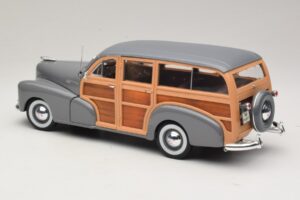 Chevrolet Fleetmaster Woody Šedý Maisto 1:18 31854 Kov – obrázok 7 z 8