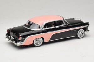 DeSoto Fireflite Sedan Čierny & Ružová KK-Scale 1:18 KKDC181542 Kov – obrázok 2 z 6