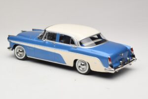 DeSoto Fireflite Sedan Modrá Metalíza & Krémová KK-Scale 1:18 KKDC181544 Kov – obrázok 5 z 6