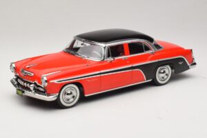 DeSoto Fireflite Sedan Červený & Čierny KK-Scale 1:18 KKDC181541 Kov