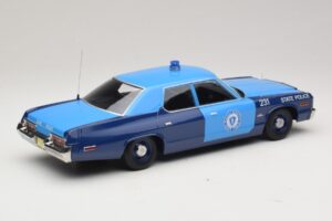 Dodge Monaco Massachusetts State Police KK-Scale 1:18 KKDC181154 Kov – obrázok 2 z 6