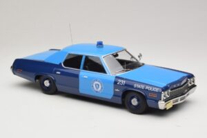 Dodge Monaco Massachusetts State Police KK-Scale 1:18 KKDC181154 Kov – obrázok 4 z 6