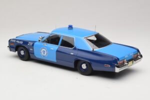 Dodge Monaco Massachusetts State Police KK-Scale 1:18 KKDC181154 Kov – obrázok 5 z 6