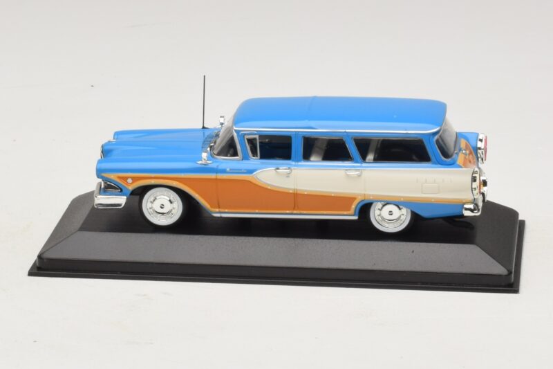 Edsel Bermuda Kombi Caribbean Turquoise Minichamps 1:43 Edsel Bermuda Kombi Caribbean Turquoise Minichamps 1:43 400082014 Kov