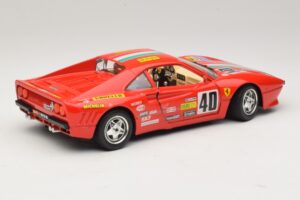 Ferrari 288 GTO #40 Červený Bburago 1:18 3027-P4 Kov – obrázok 3 z 8