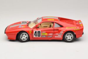 Ferrari 288 GTO #40 Červený Bburago 1:18 3027-P4 Kov – obrázok 4 z 8