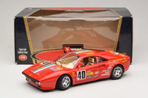 Ferrari 288 GTO #40 Červený Bburago 1:18 3027-P4 Kov – obrázok 8 z 8