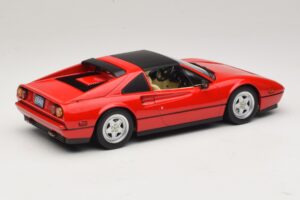 Ferrari 328 GTS Americká Verzia Červený Beverly Hills Cop II S Béžovým Interiérom KK-Scale 1:18 KKDC181701 Kov – obrázok 3 z 7