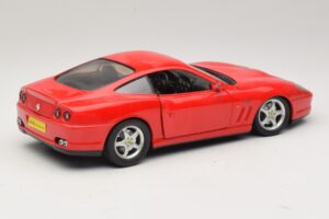 Ferrari 550 Maranello Červený Majorette 1:18 5974 Kov – obrázok 3 z 8