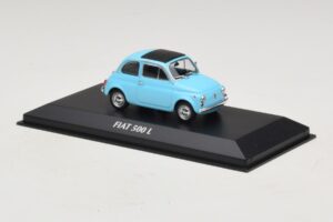 Fiat 500 L Modrý Maxichamps 1:43 940121601 Diecast – obrázok 3 z 5