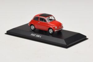 Fiat 500 L Červený Maxichamps 1:43 940121600 Diecast – obrázok 3 z 5