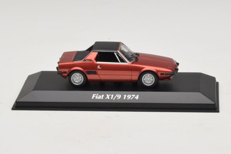 Fiat X1/9 Červený Maxichamps 1:43 940121662 Diecast